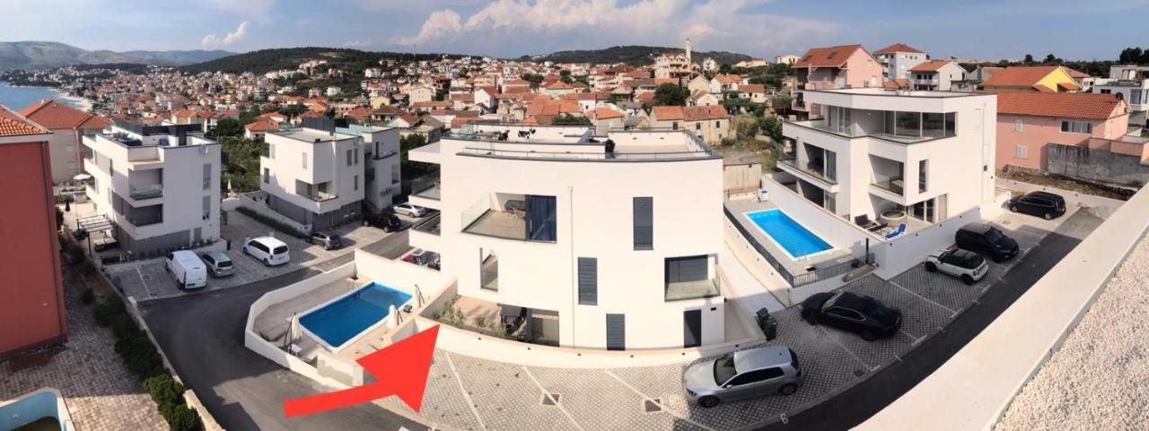 Luxury Apartment Casia With Heated Pool And Pleasent Terrace Trogir Eksteriør billede